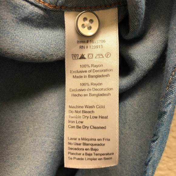 Jachs Girlfriend | Chambray Button Up Shirt - Picture 4 of 5